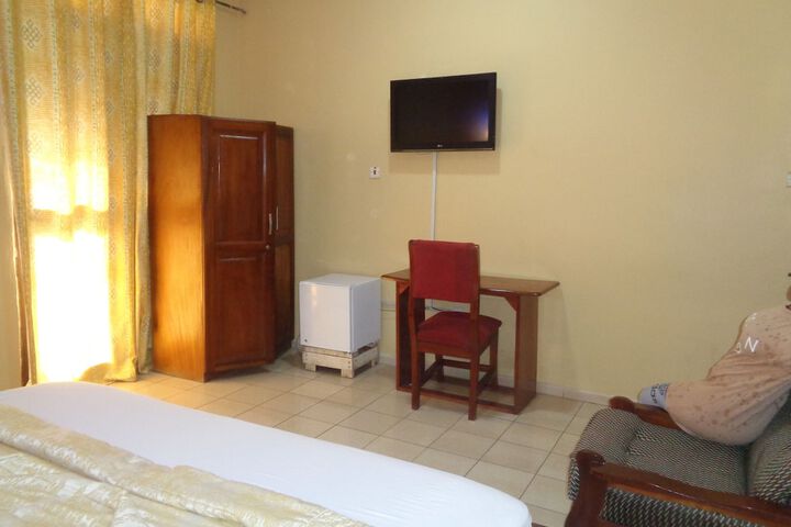 Room 7 of 36