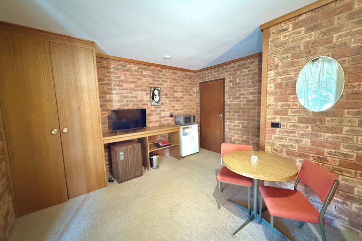 Room 14 of 31