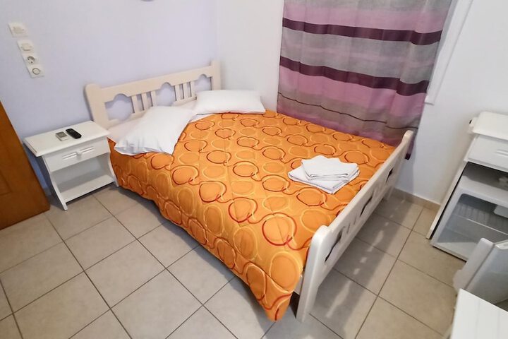 Room 38 of 57