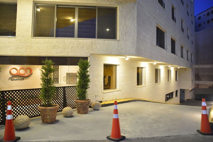 Hotel 37 of 39