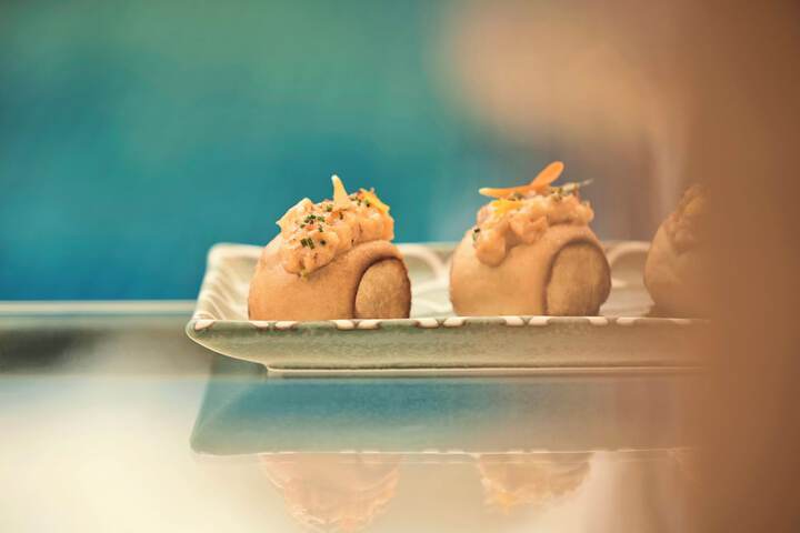 Dining 97 of 136
