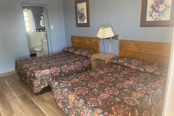 Room 20 of 35