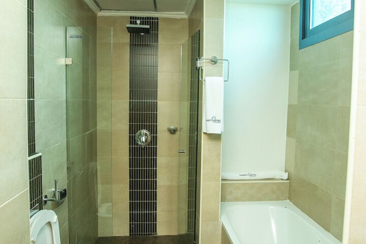 Room 48 of 91