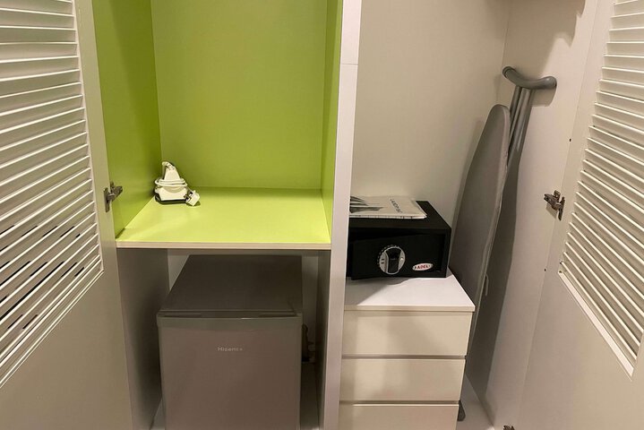 Room 34 of 71