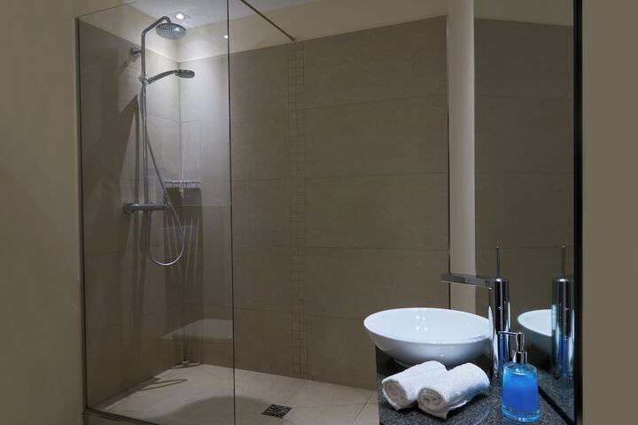 Bath Photo