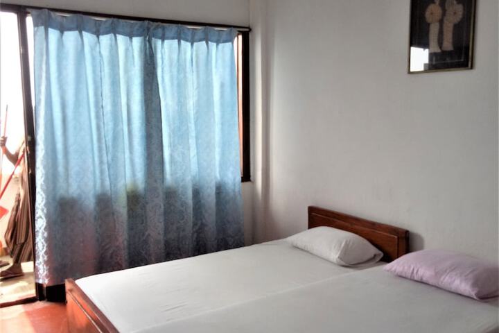 Room 5 of 54
