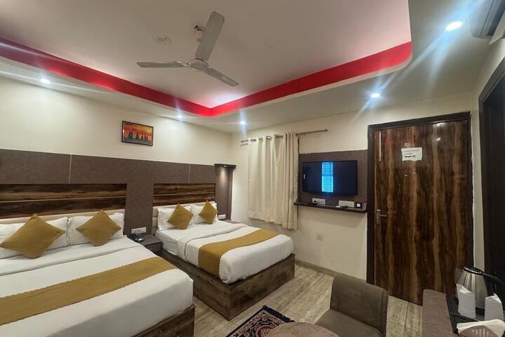 V HOTEL DEV RESIDENCY