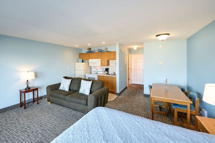 Room 31 of 198