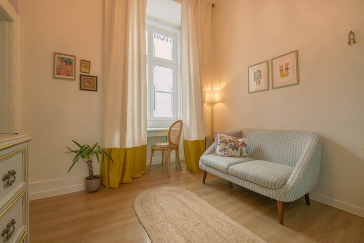 Room 40 of 60