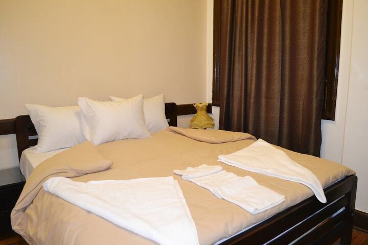 Room 14 of 60