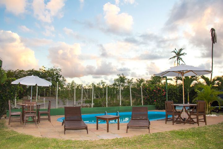 Pools & Facilities
