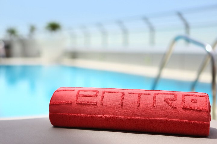 Hotel with Pool