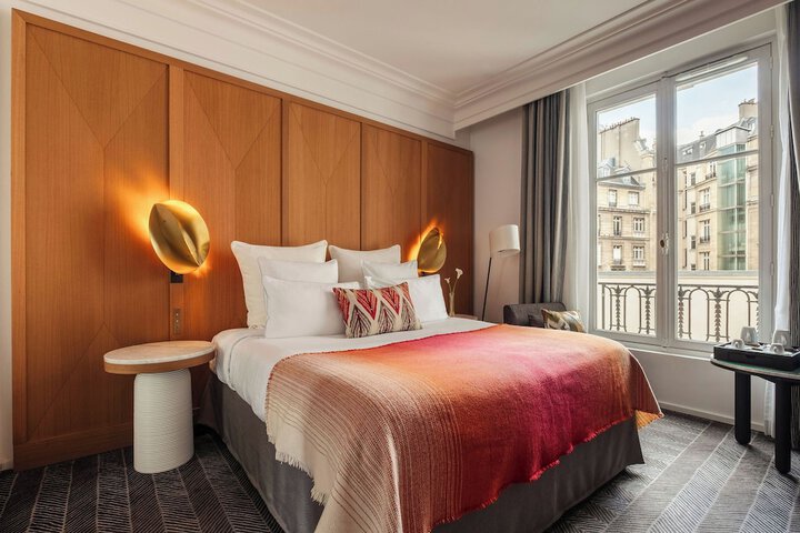 Room 45 of 92