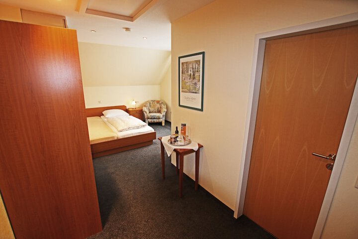 Room 12 of 45