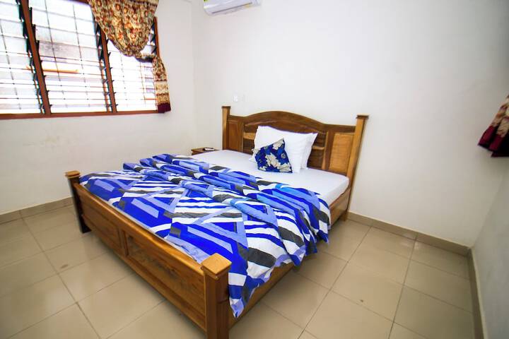 Room 14 of 63