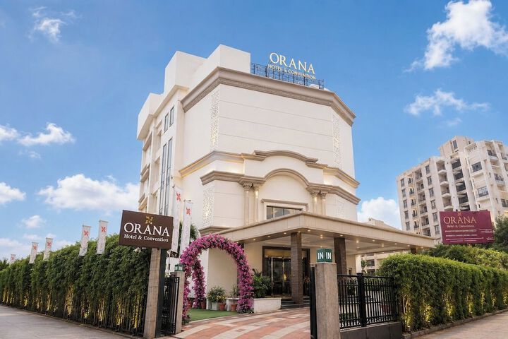 Orana Hotel & Convention Vaishali 1 minute Walk from Vaishali Metro Station.