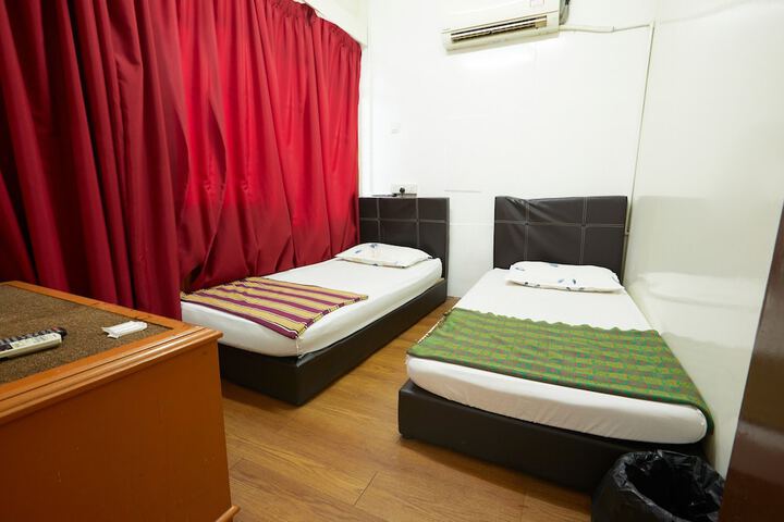 Room 41 of 96