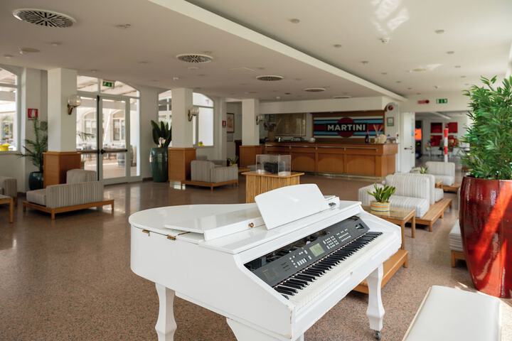 Hotel Interior 4 of 45