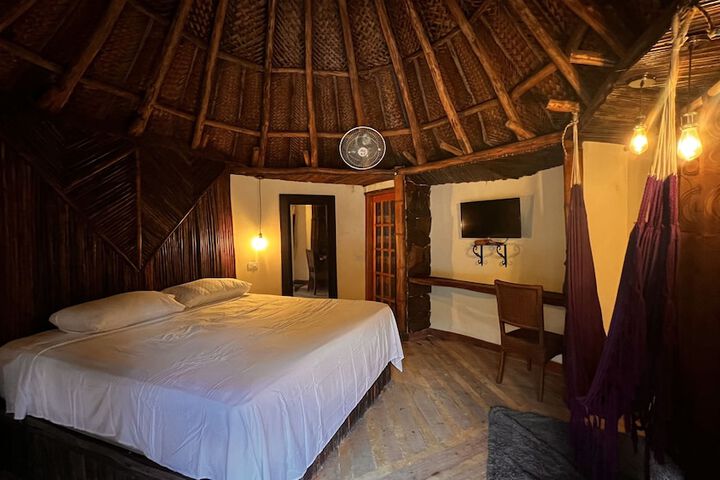 Room 5 of 42