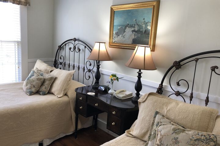 Room 21 of 55