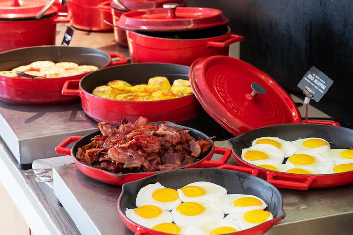 Breakfast buffet