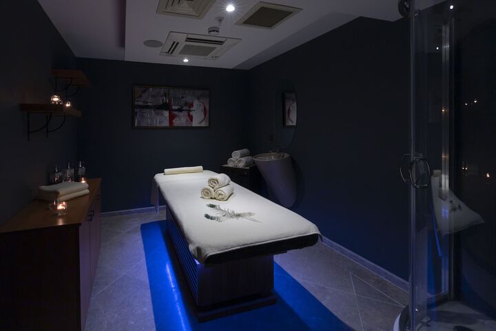 Spa 34 of 102