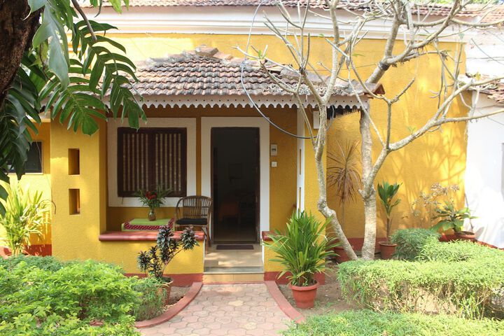 Hotel Exterior 107 of 111