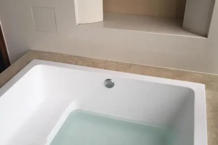 Spa 13 of 17