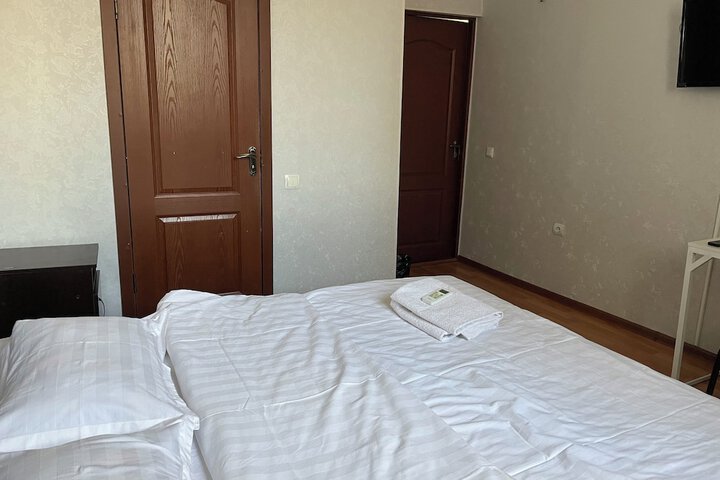 Room 18 of 31