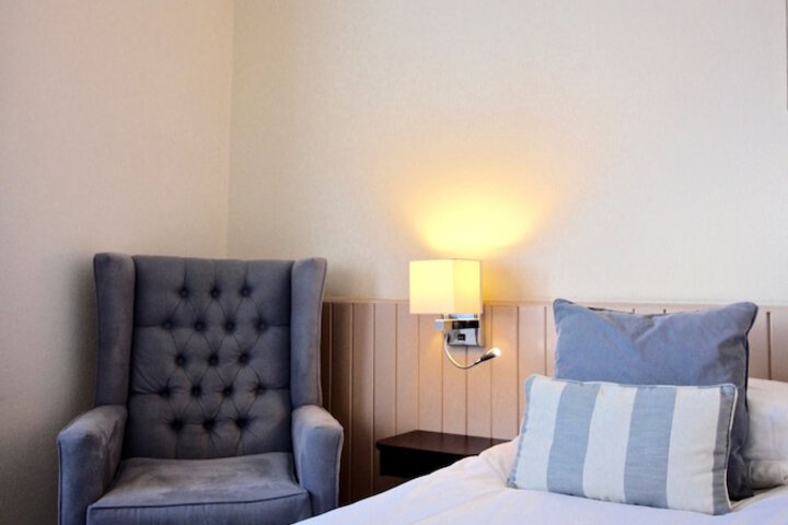 Room 9 of 39