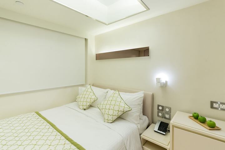 Room 5 of 48