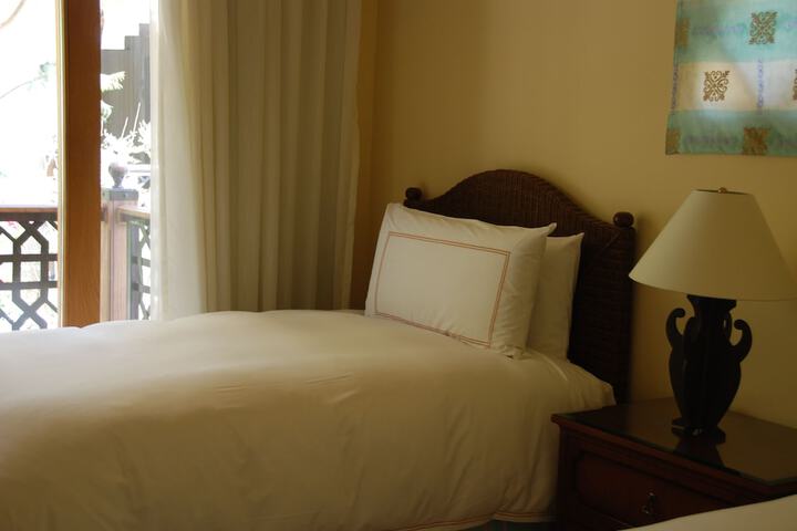 Room 7 of 22