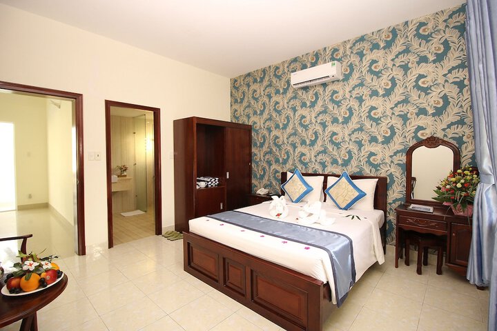 Room 82 of 151