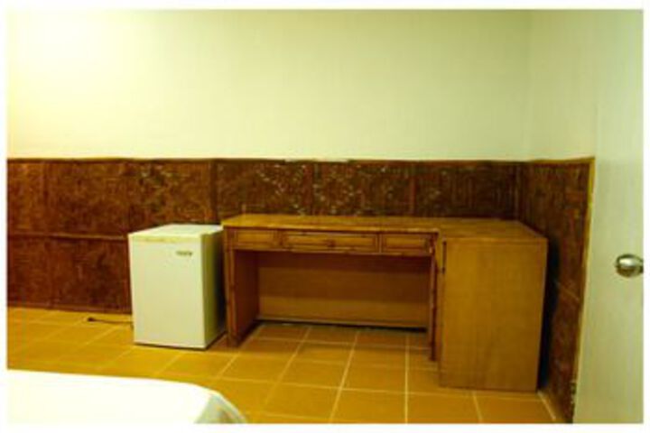 Room 87 of 124