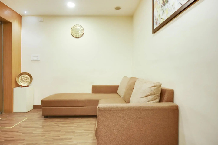 Oyo 75117 T Hotels