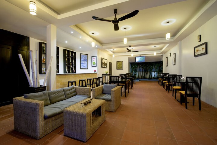 Hotel Interior 2 of 18
