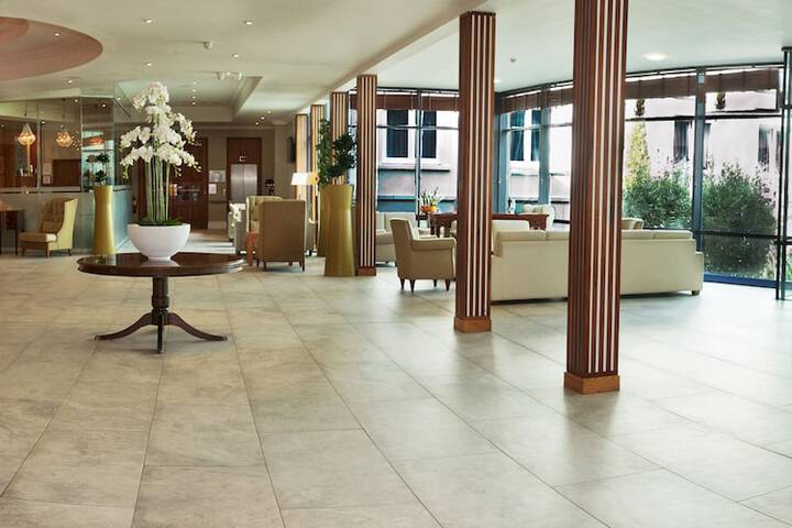 Hotel Interior 5 of 40