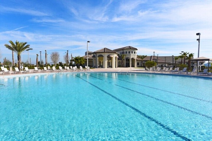 Pool 8 of 44