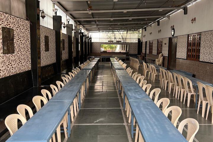 Ballroom/Hall 40 of 59