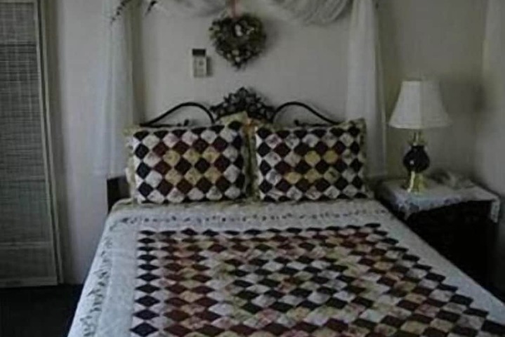 Room 22 of 49