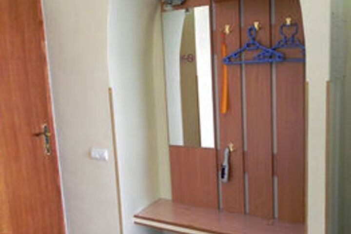 Room 17 of 23