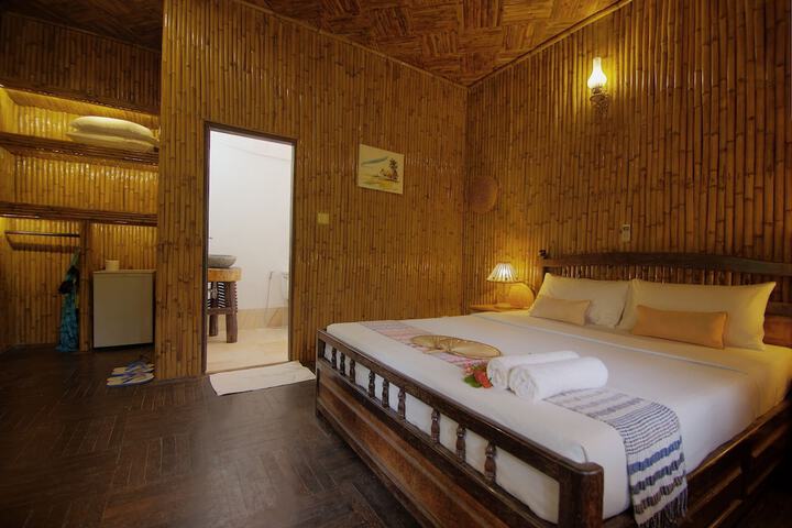 Room 7 of 86