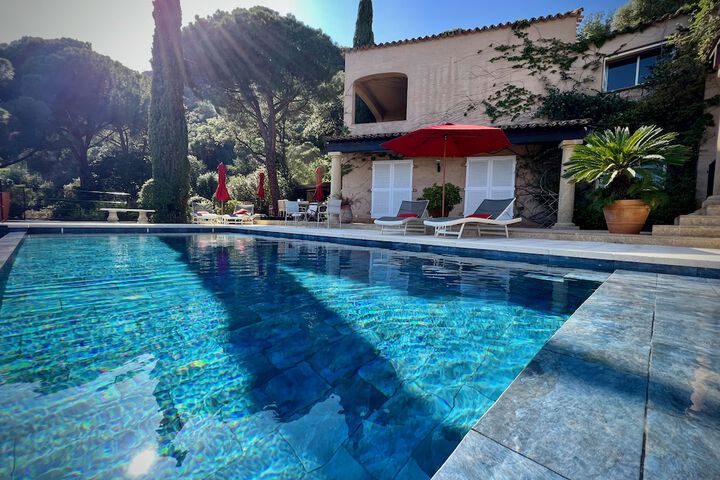 Pool 25 of 47