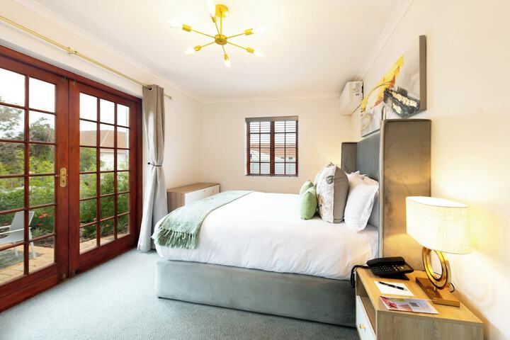 Room 20 of 107