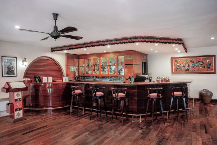Snack bar