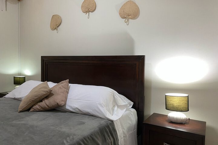 Room 21 of 120