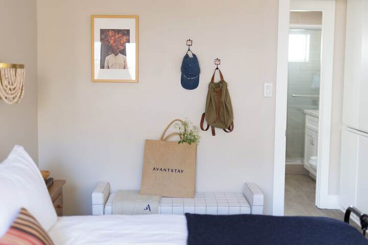 Room 6 of 31