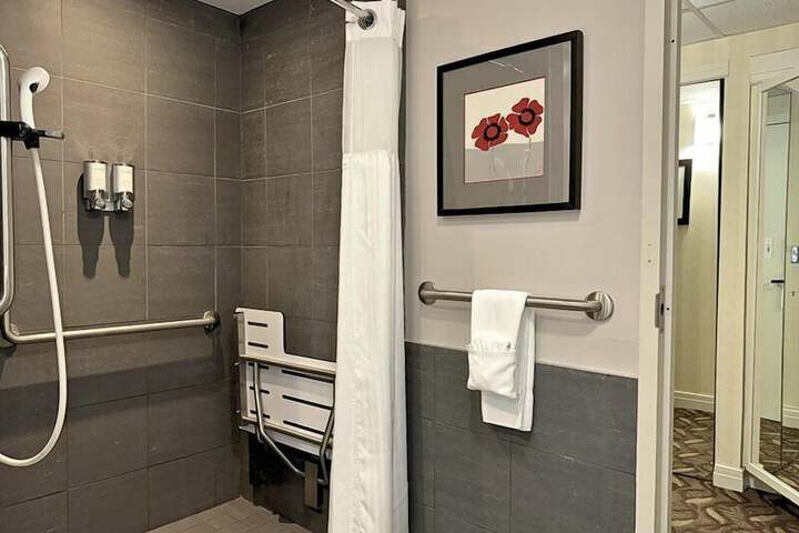 Room 45 of 139