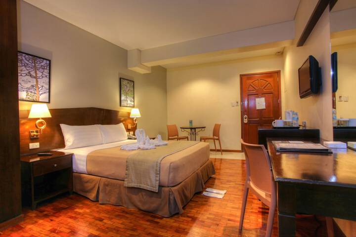Room 17 of 53