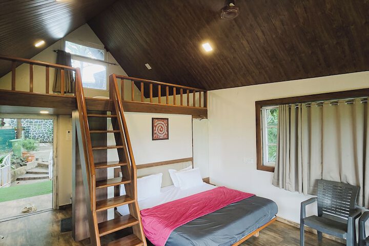 Room 15 of 125